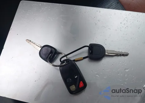 2004 Mazda Rx-8 Sport Automatic z USA, uszkodzony, nr VIN JM1FE17N740104350